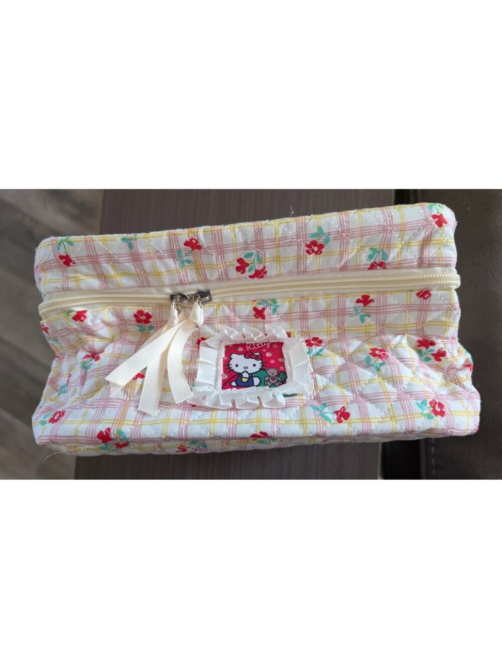 Cute Quilted Cosmetic Bag Featuring Hello Kitty Large Capacity Travel Makeup - Picture 5 of 5